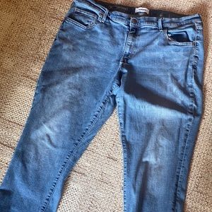 Cropped Jeans with Stars